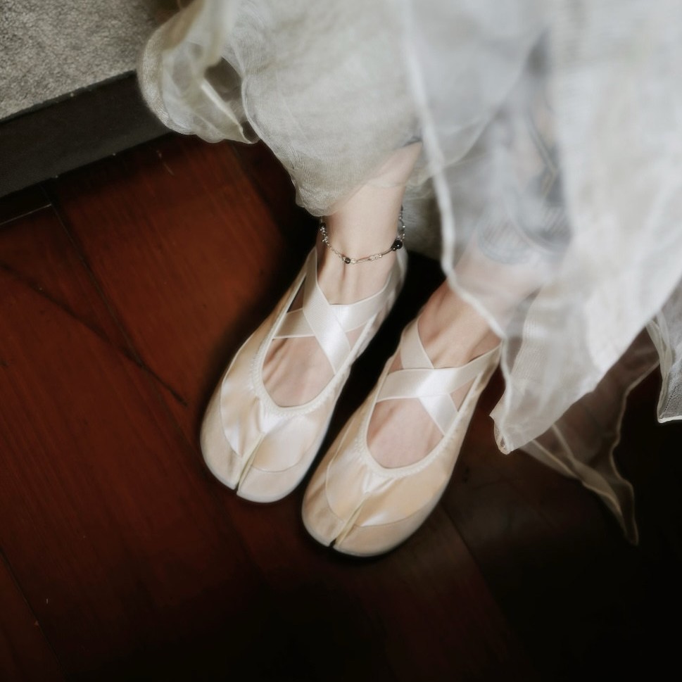 Satin Colorblock Open-toe Stretch Cross-Strap Flat Ballet Flats For Women - Image 7